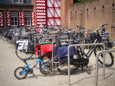 Cycle parking at De Haar Castle